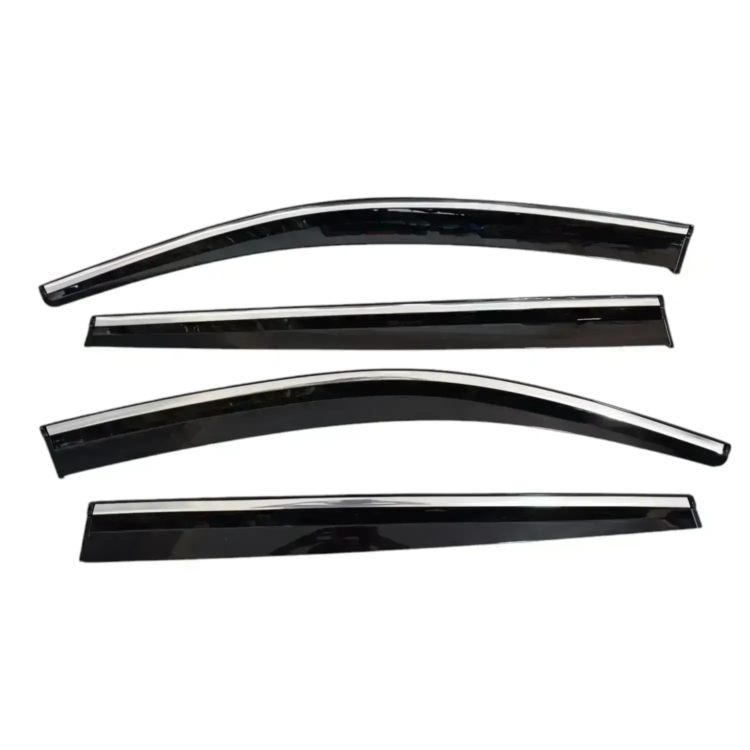 Cross Hyundai Tucson 2015-2020 Kromlu Cam Rüzgarlığı 4 Parça